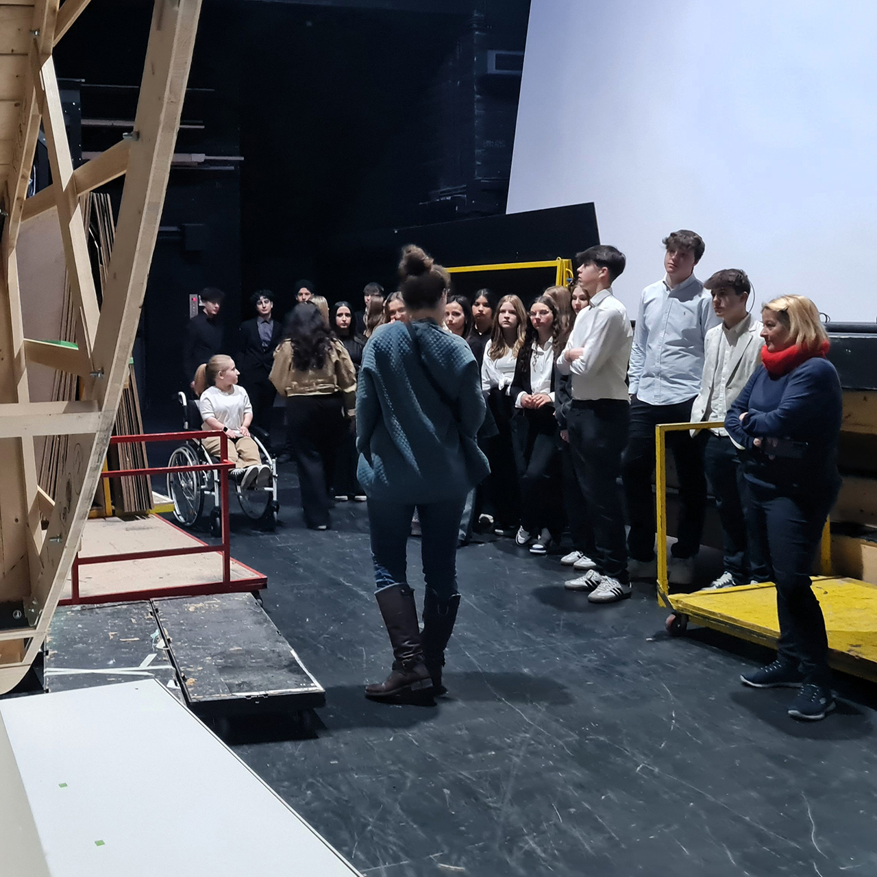 Theaterbesuch HAK 10