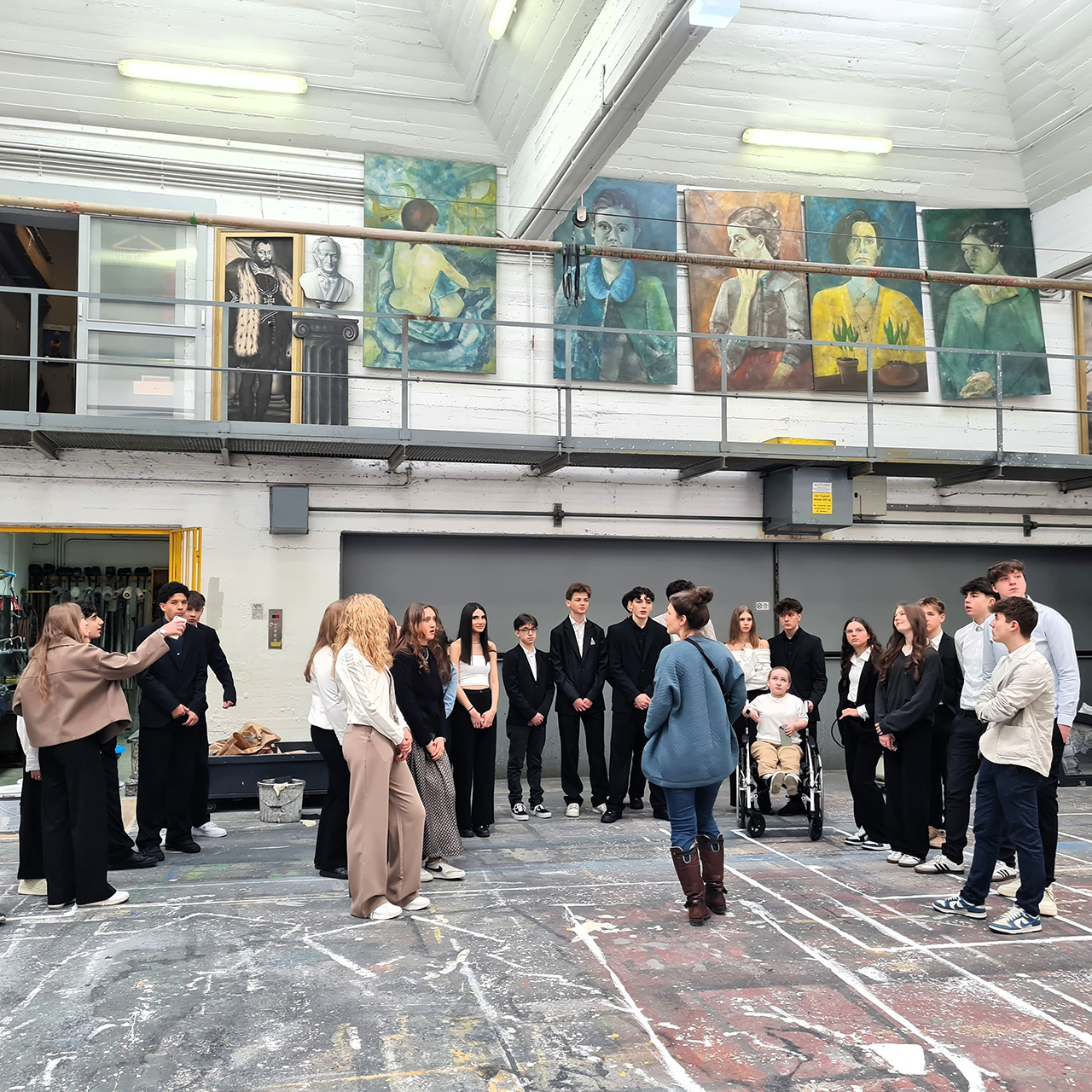 Theaterbesuch HAK 10